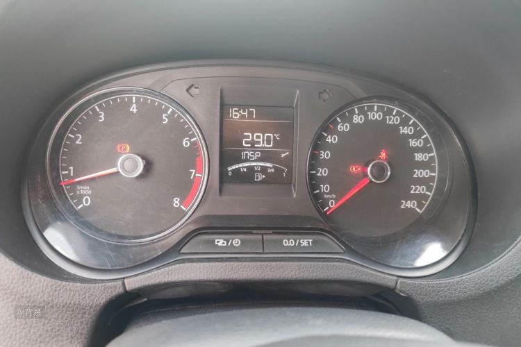 Volkswagen Polo 2017 #13 Volkswagen Polo 2017 car image #13