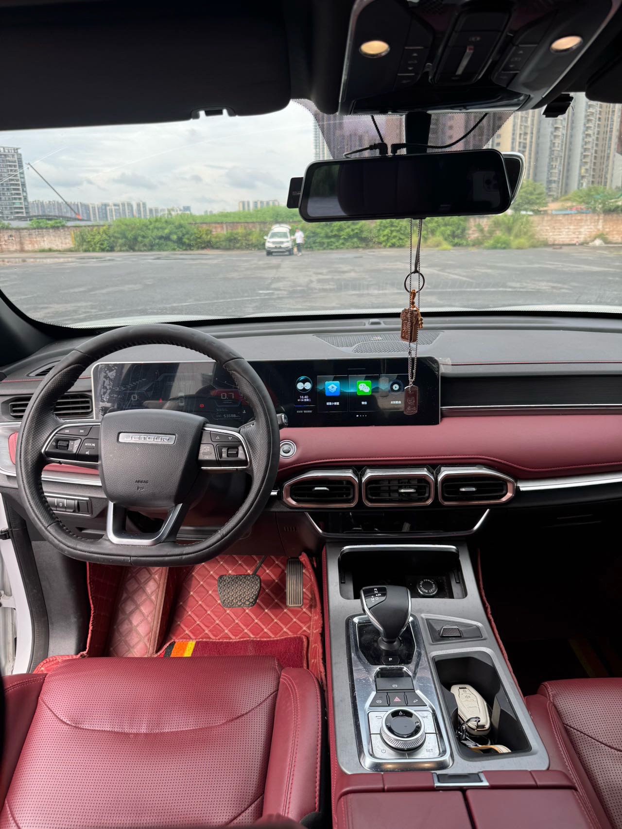 Jetour X70 PLUS 2022 car image #5