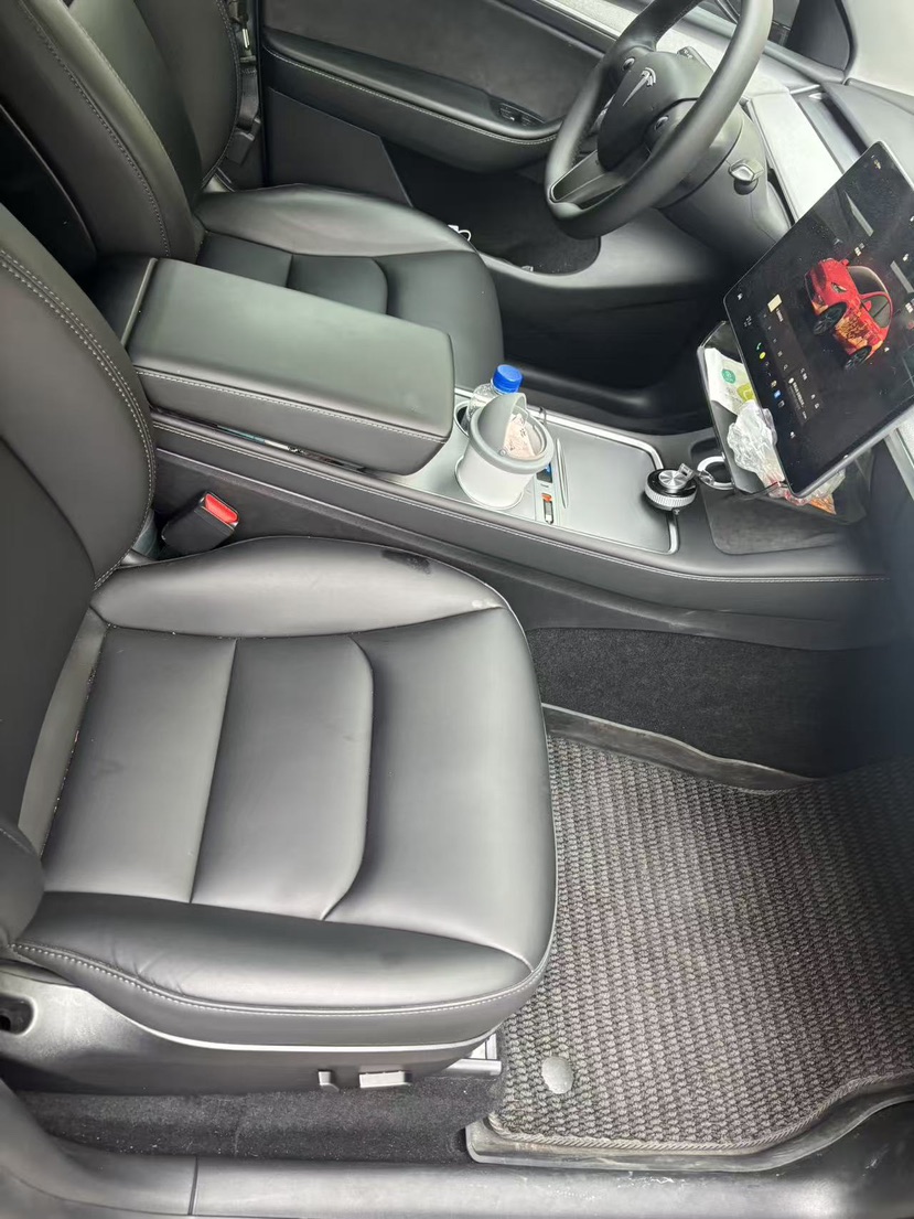 Tesla Model Y 2024 car image #3