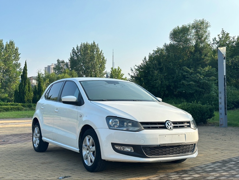 Volkswagen Polo 2013 #3 Volkswagen Polo 2013 car image #3