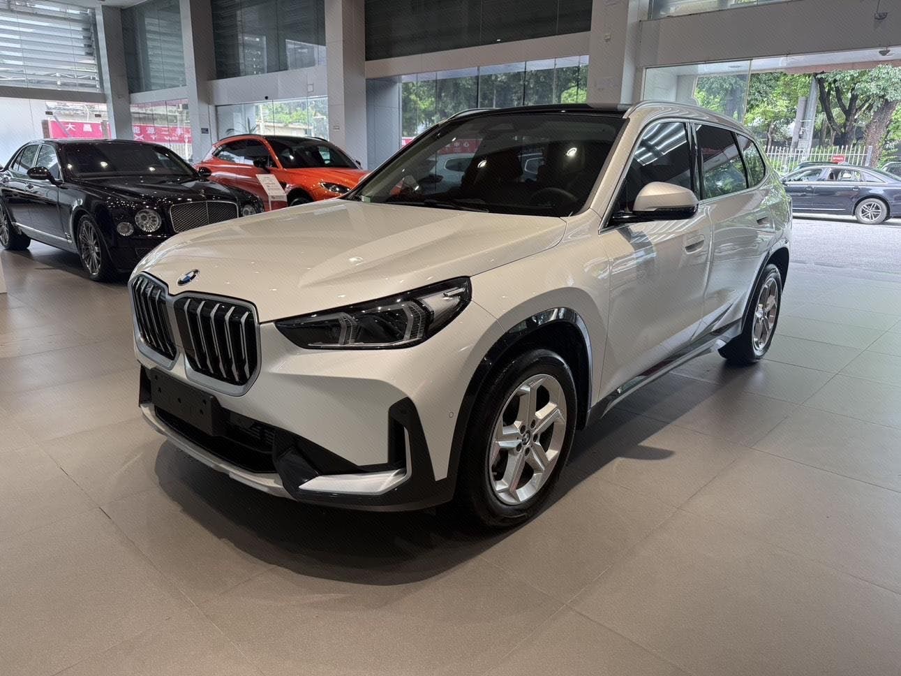 BMW X1 2023 BMW X1 2023 immagine di auto