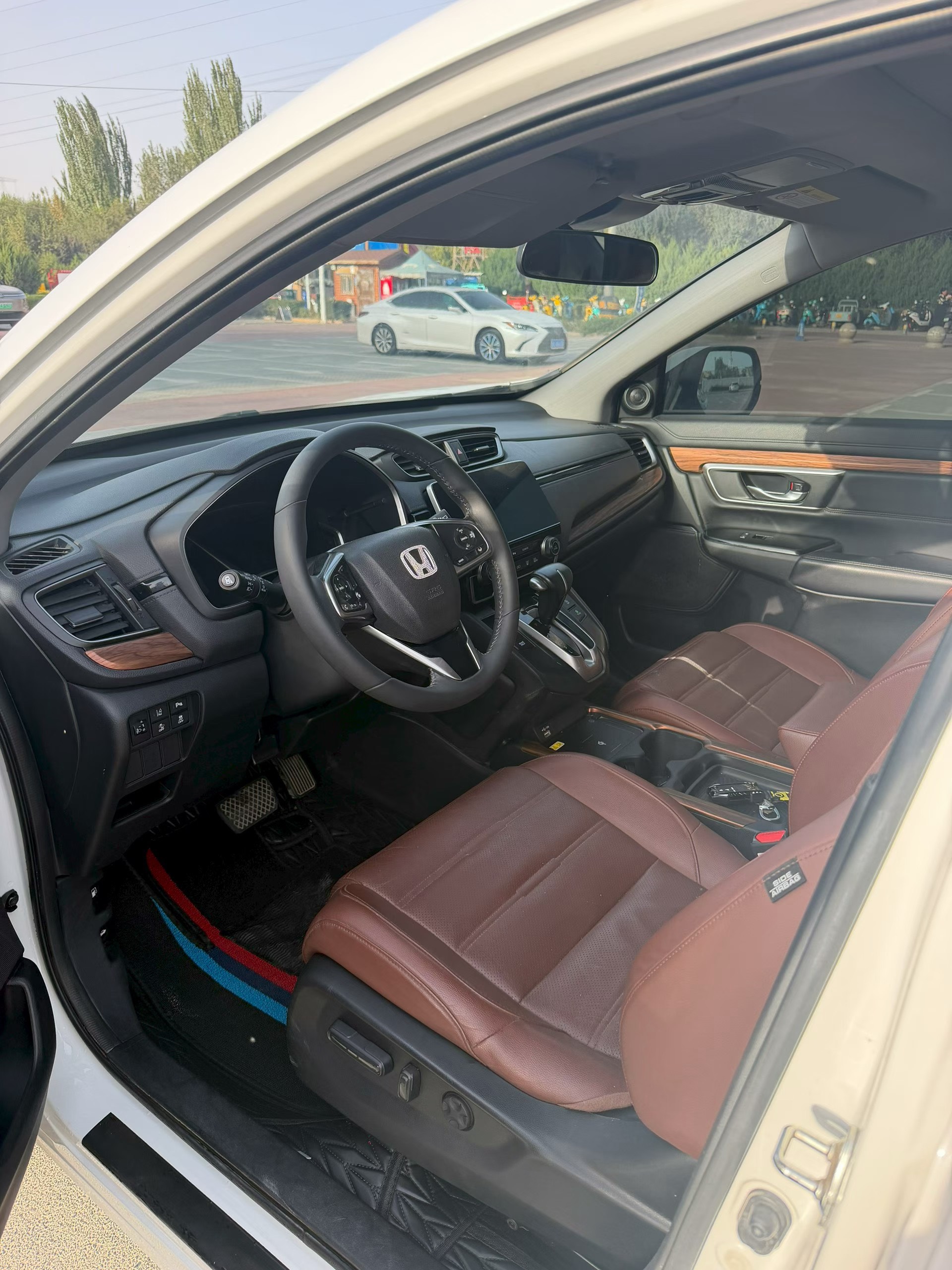 Honda CR-V 2023 immagine di auto #7