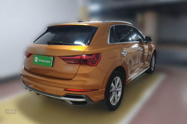 Audi Q3 2020 car image #7