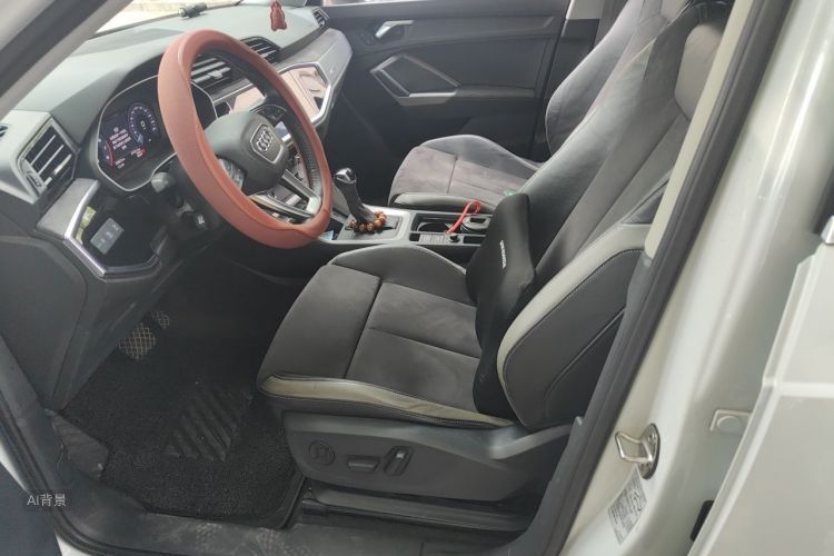 Audi Q3 2019 #17 Audi Q3 2019 car image #17