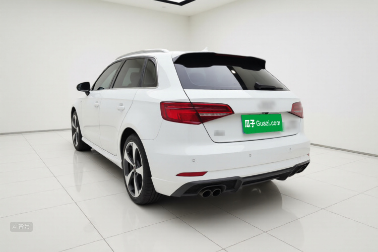 Audi A3 2019 immagine di auto #5
