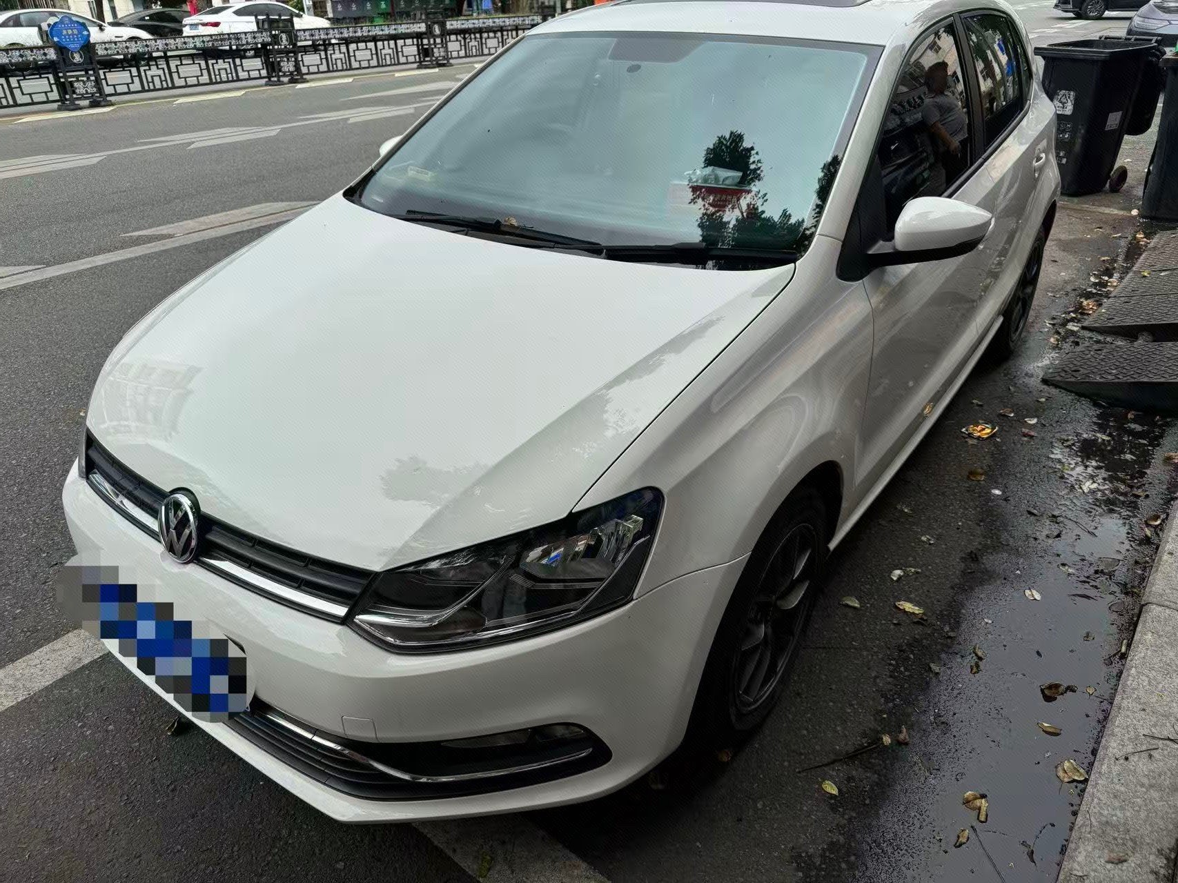 Volkswagen Polo 2019 car image 