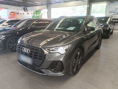 Audi Q3 2021 car image 