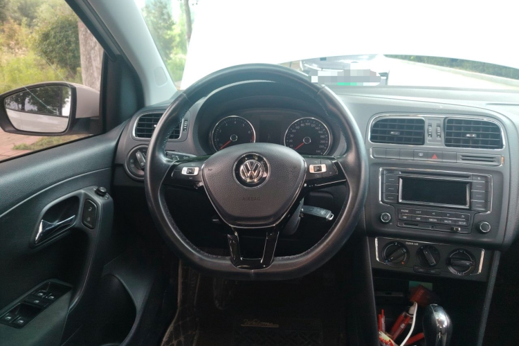 Volkswagen Polo 2016 #11 Volkswagen Polo 2016 car image #11