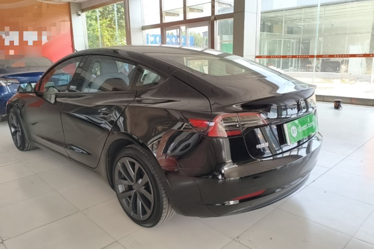 Tesla Model 3 2022 car image #5