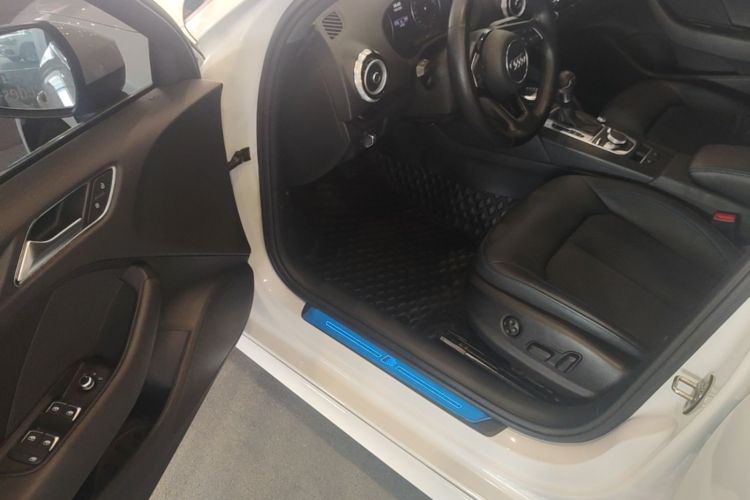Audi A3 2019 #16 Audi A3 2019 car image #16