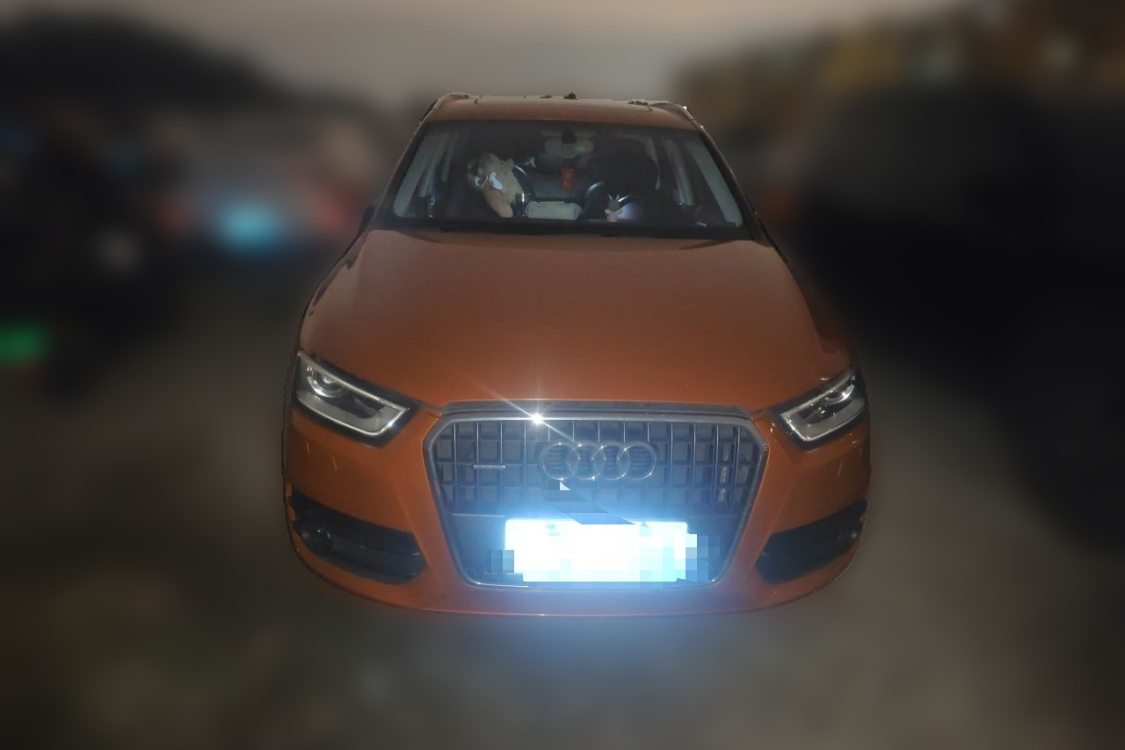 Audi Q3 2014 car image #5