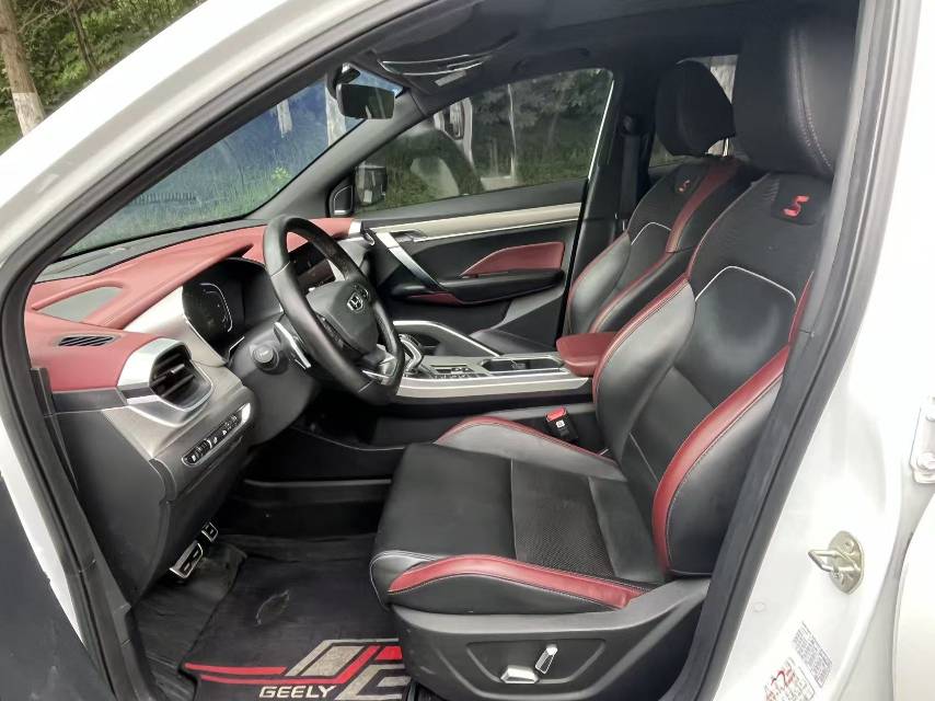 GEELY Coolray 2019 imagen de coche #6