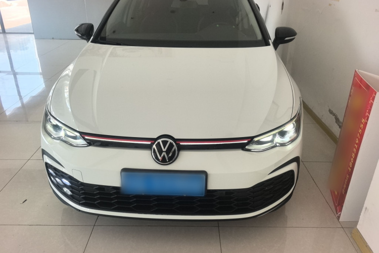 Volkswagen Golf 2021 car image #5