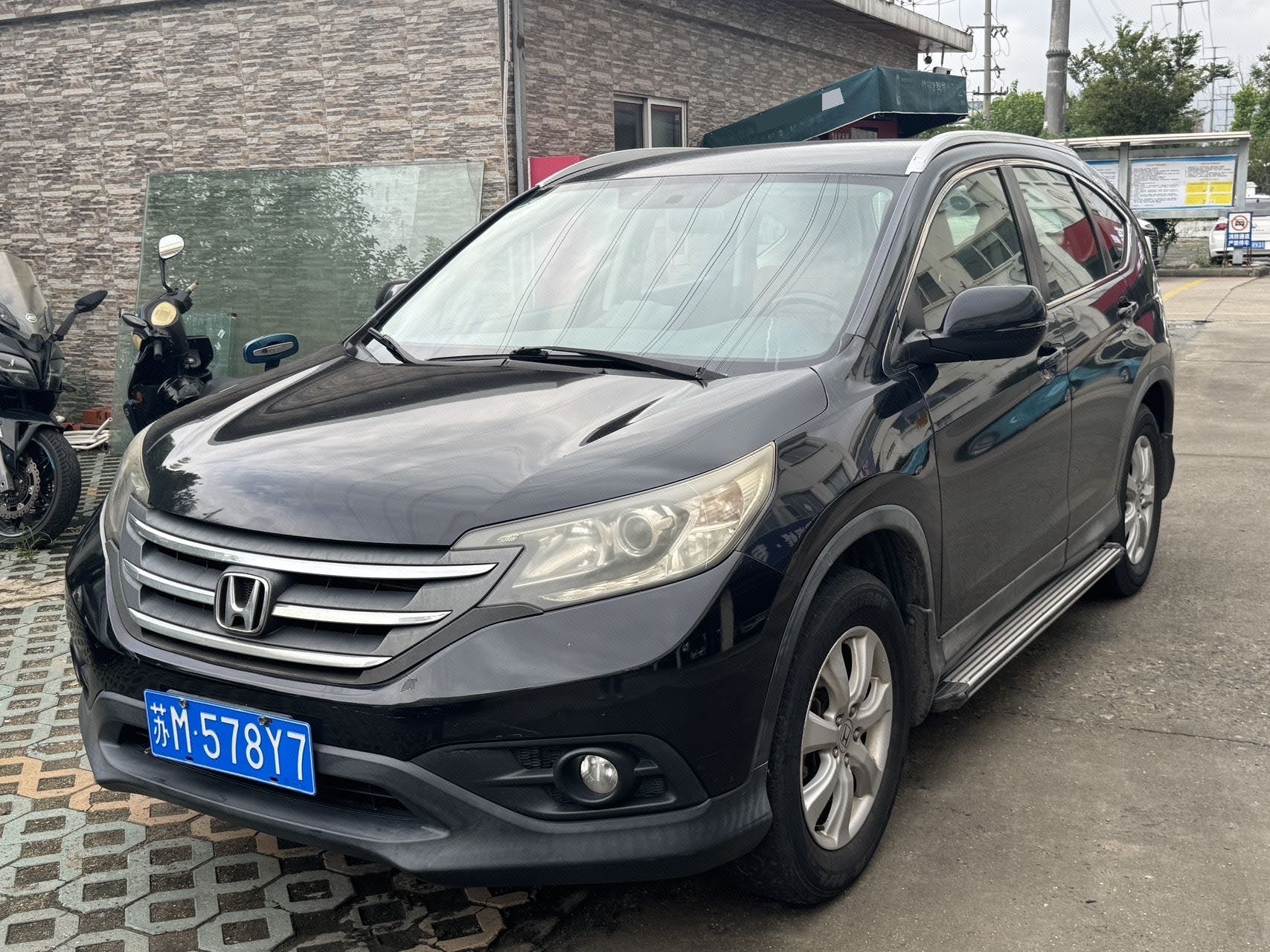 2012 2012 car image
