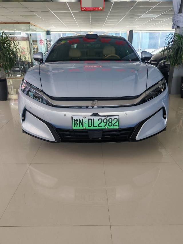 BYD HanL 2025 car image #2