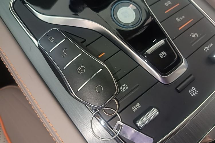 BYD Yuan Plus 2023 #9 BYD Yuan Plus 2023 изображение автомобиля #9