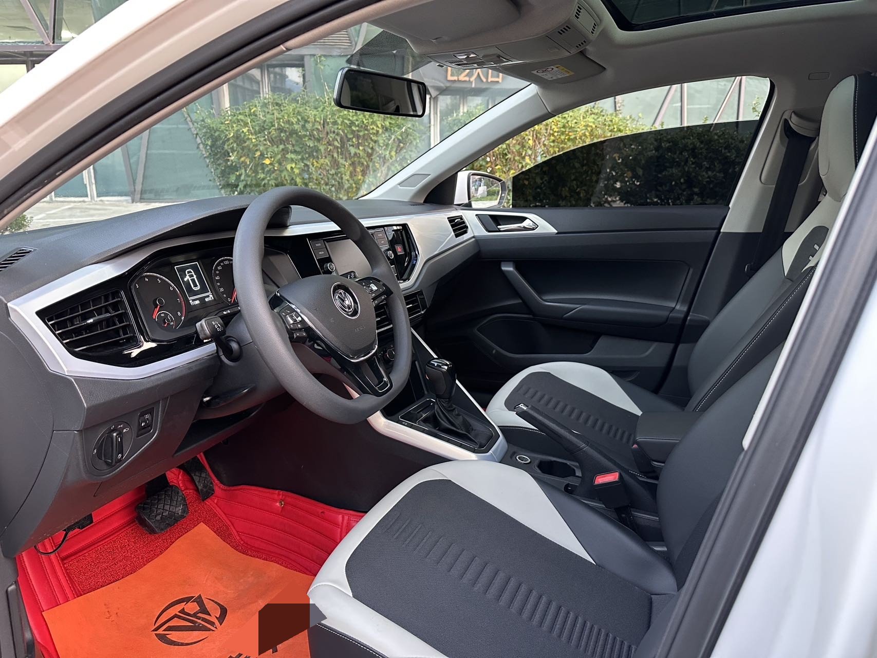 Volkswagen Polo 2020 صورة سيارة #6