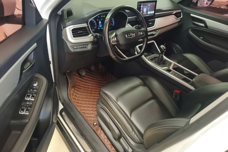 GEELY Vision X6 2020 car image #12