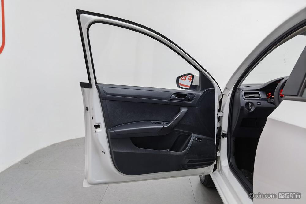 Volkswagen Santana 2020 #22 Volkswagen Santana 2020 car image #22