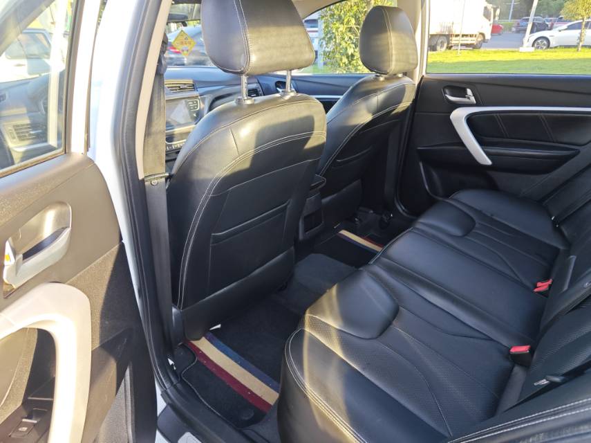 GEELY Emgrand 2017 #5 GEELY Emgrand 2017 car image #5