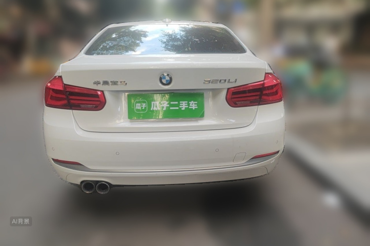 BMW 3 Series 2018 car image #6