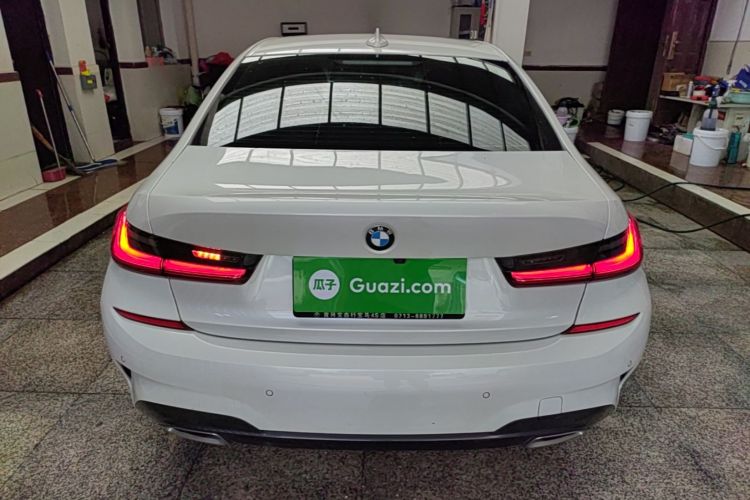 BMW 3 Series 2020 #6 BMW 3 Series 2020 car image #6