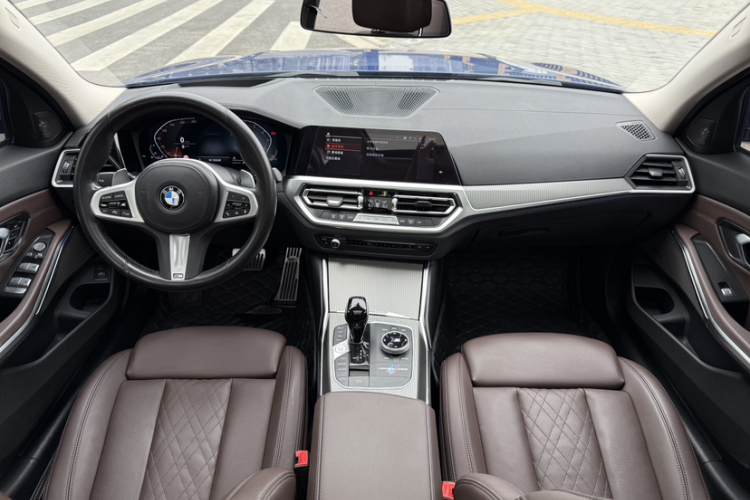 BMW 3 Series 2022 #21 BMW 3 Series 2022 car image #21