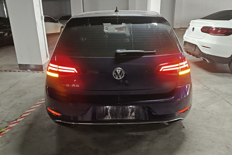 Volkswagen Golf 2020 #6 Volkswagen Golf 2020 car image #6