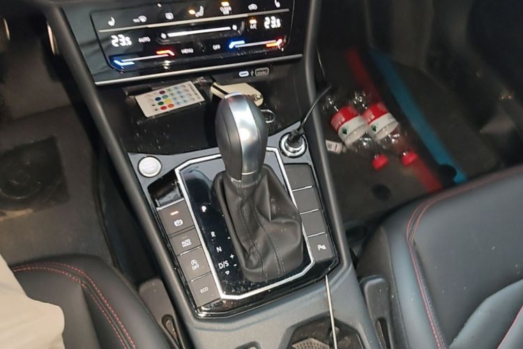 Volkswagen Lavida 2025 #14 Volkswagen Lavida 2025 car image #14