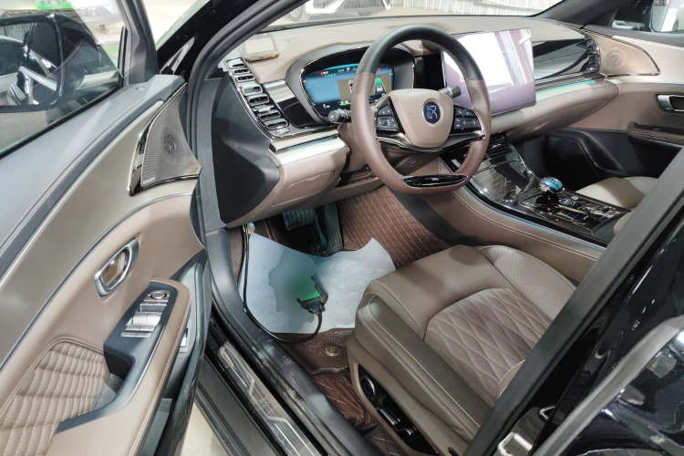 BYD Han 2023 imagen de coche #16