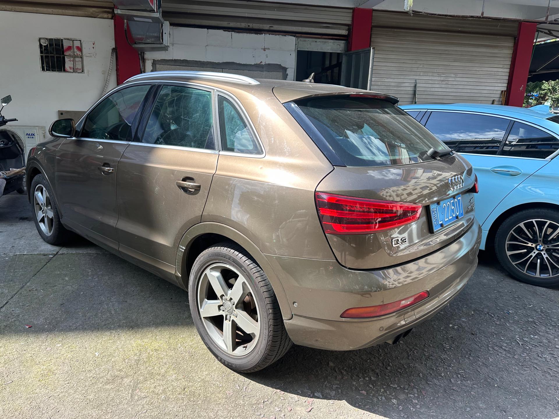 Audi Q3 2013 #3 Audi Q3 2013 car image #3