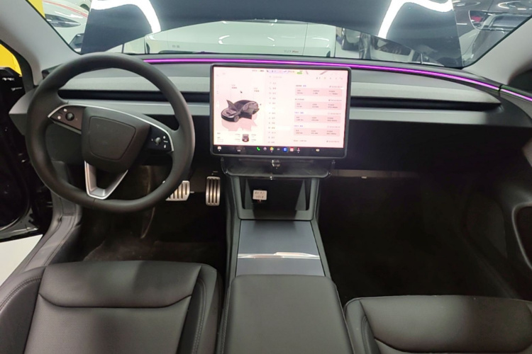 Tesla Model 3 2025 #10 Tesla Model 3 2025 car image #10