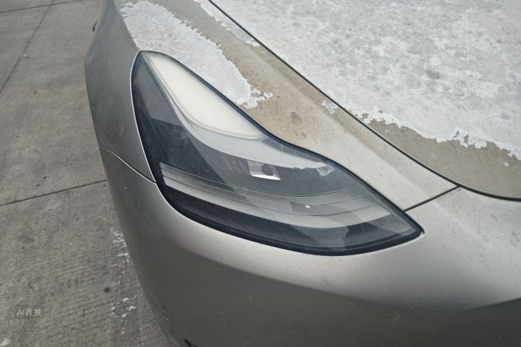 Tesla Model Y 2022 immagine di auto #8