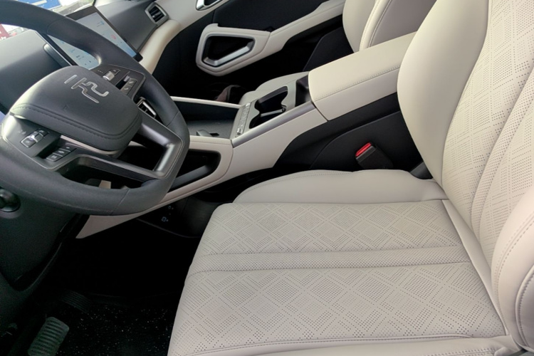 BYD YuanUP 2026 #15 BYD YuanUP 2026 imagen de coche #15
