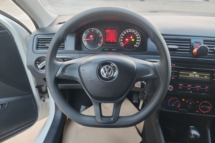 Volkswagen Santana 2019 #11 Volkswagen Santana 2019 car image #11