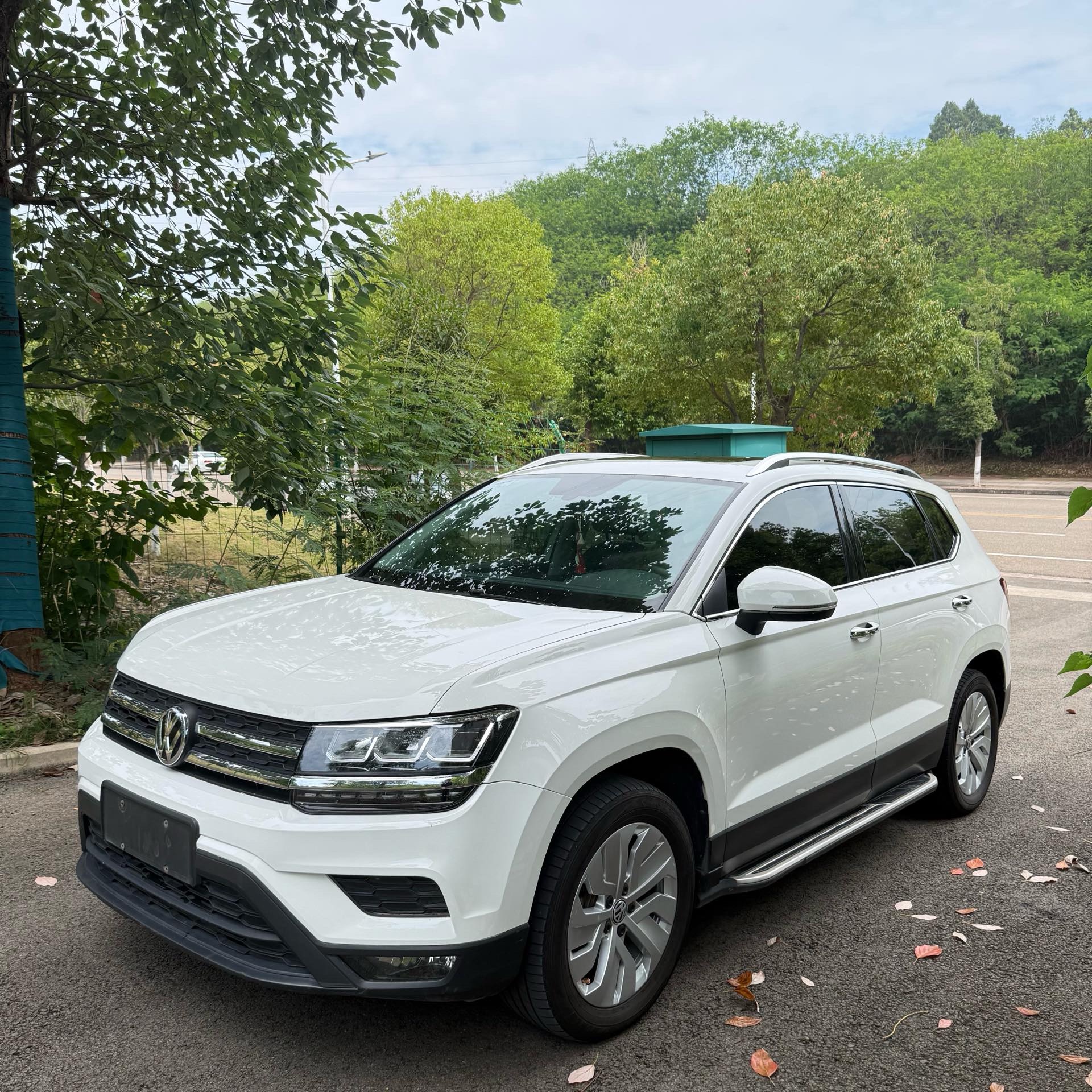 2019 2019 car image