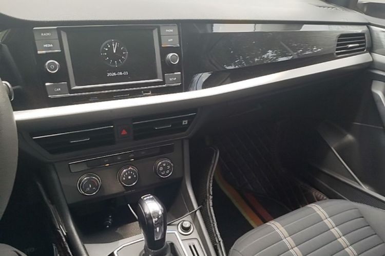 Volkswagen Lavida 2019 car image #15
