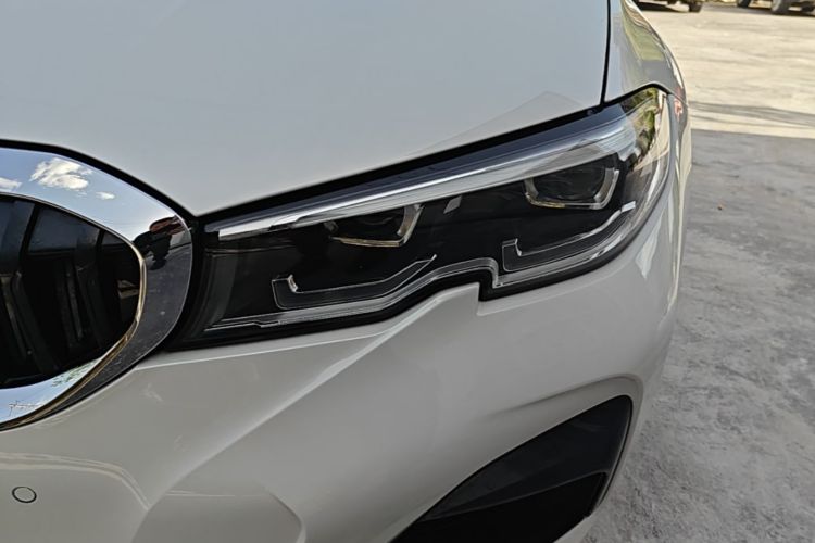 BMW 3 Series 2020 #23 BMW 3 Series 2020 car image #23