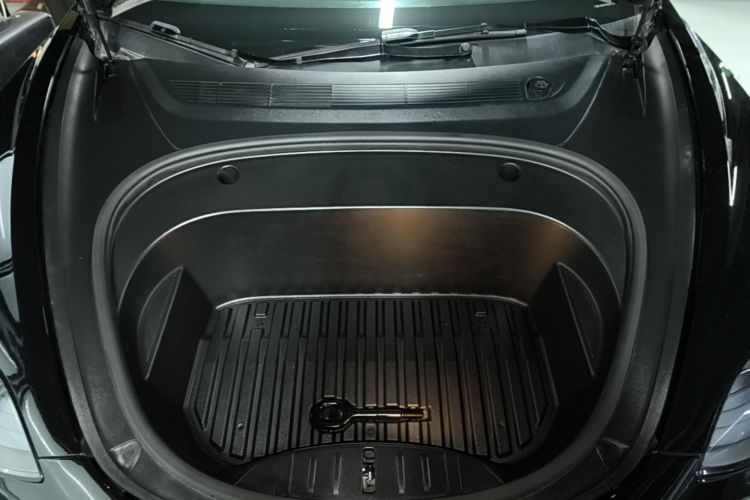Tesla Model 3 2021 #20 Tesla Model 3 2021 car image #20