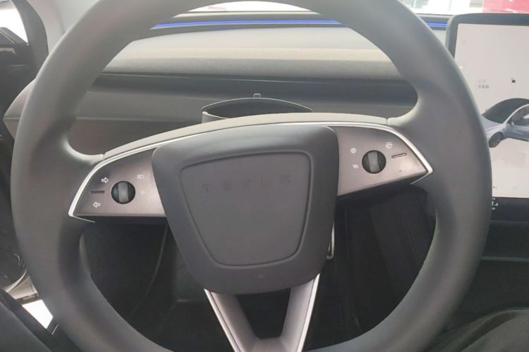 Tesla Model 3 2024 #11 Tesla Model 3 2024 car image #11