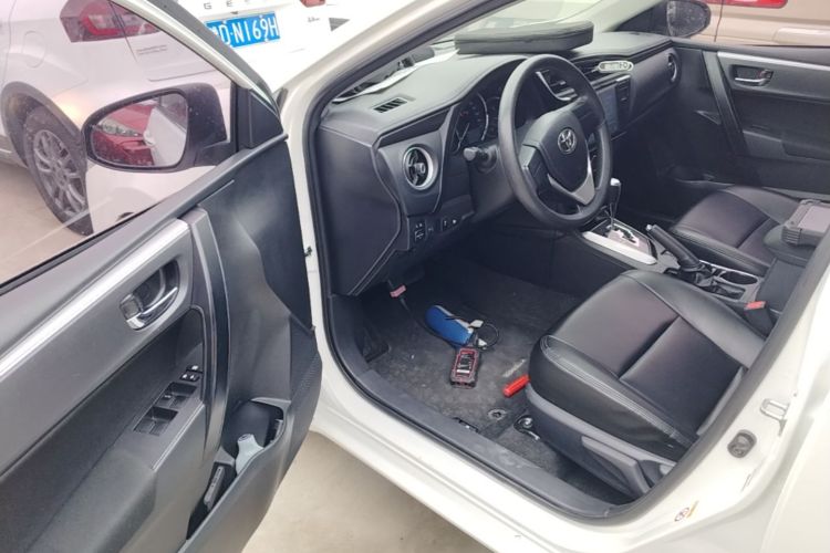 Toyota Corolla 2018 #16 Toyota Corolla 2018 car image #16