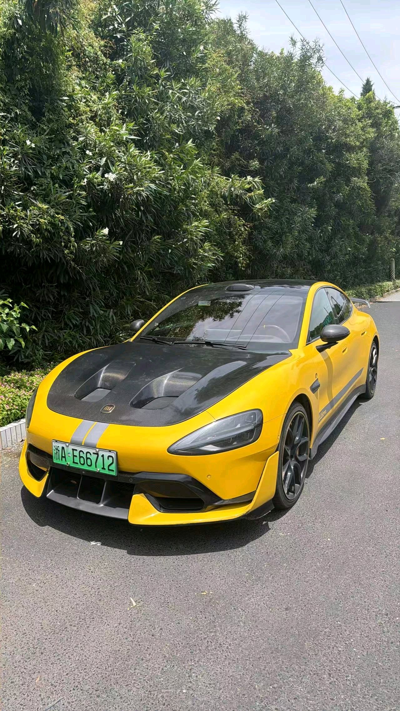 MI SU7 Ultra 2025 MI SU7 Ultra 2025 car image
