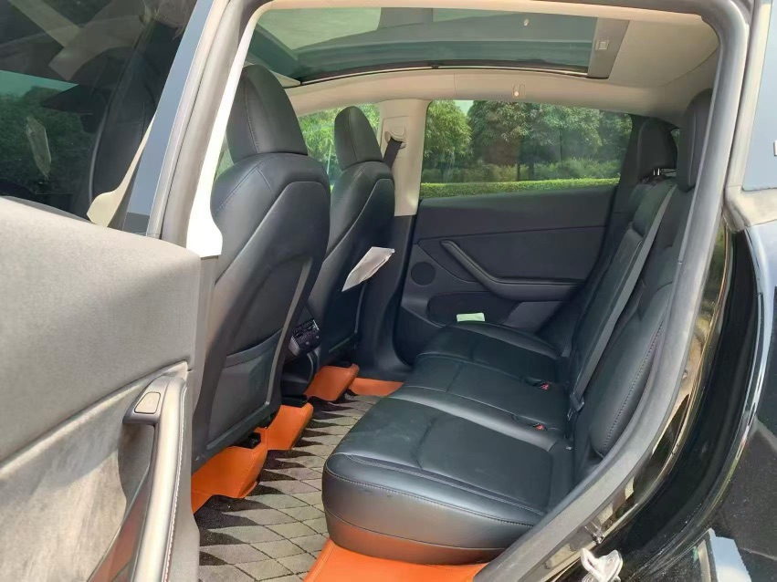 Tesla Model Y 2024 #6 Tesla Model Y 2024 immagine di auto #6