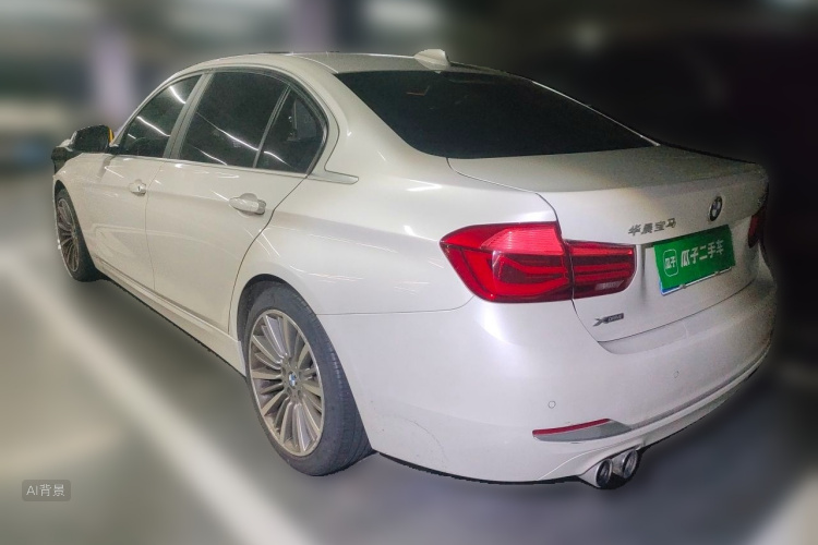 BMW 3 Series 2019 #5 BMW 3 Series 2019 car image #5