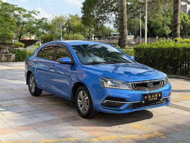 GEELY Emgrand 2019 car image #3