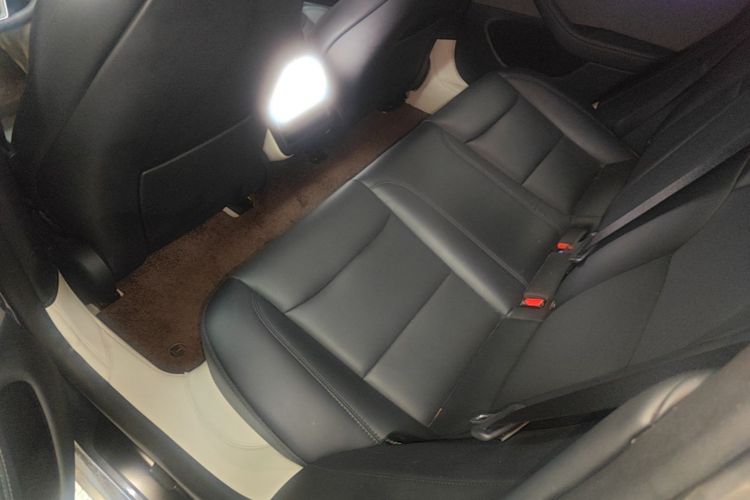 Tesla Model 3 2024 #17 Tesla Model 3 2024 immagine di auto #17