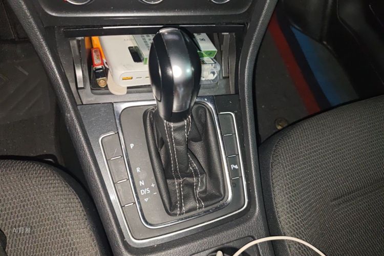 Volkswagen Golf 2017 #16 Volkswagen Golf 2017 car image #16