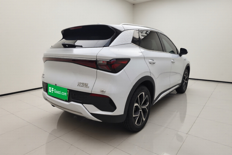 BYD Yuan Plus 2023 #7 BYD Yuan Plus 2023 car image #7