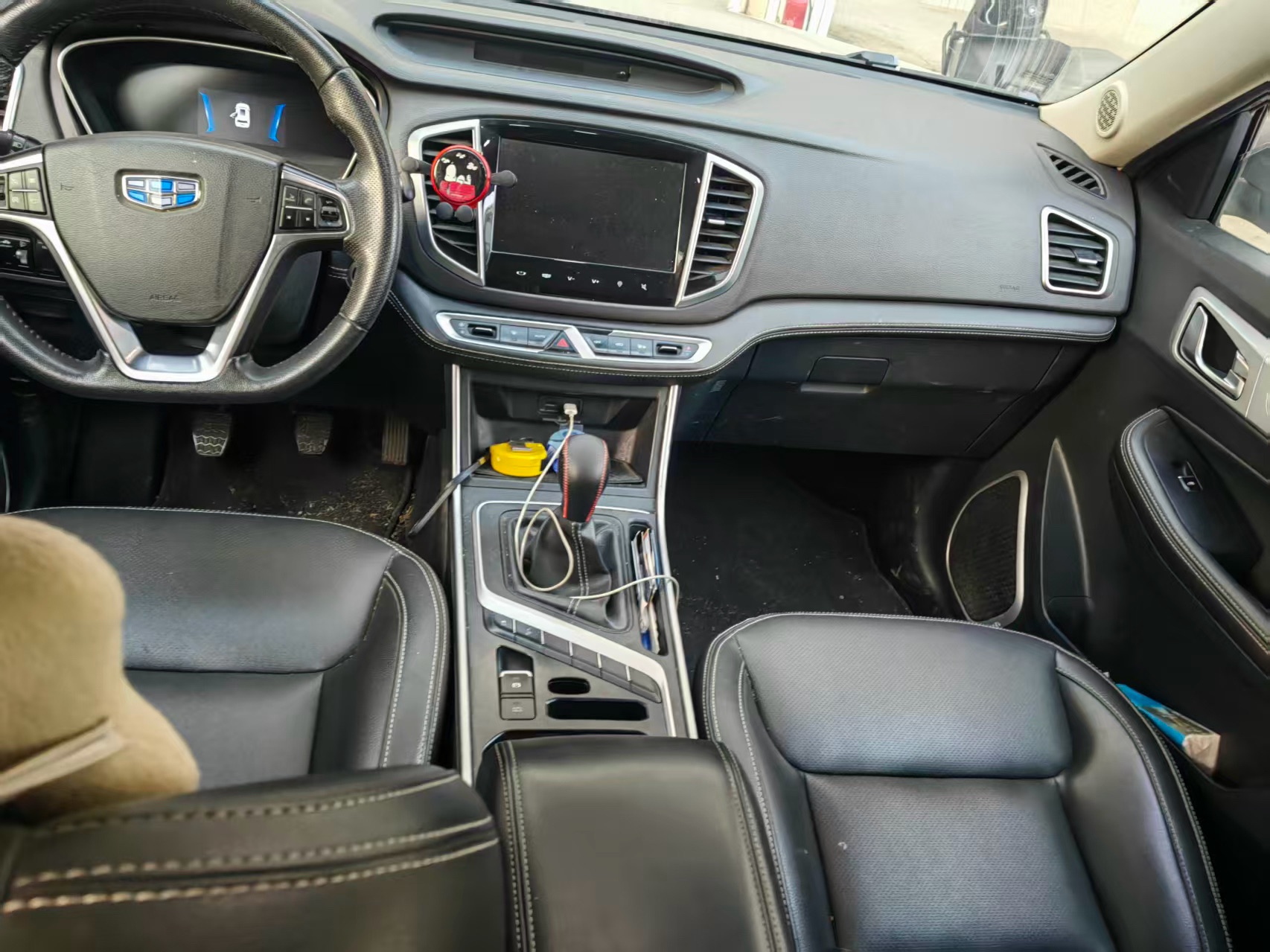 GEELY Vision X6 2019 #4 GEELY Vision X6 2019 car image #4