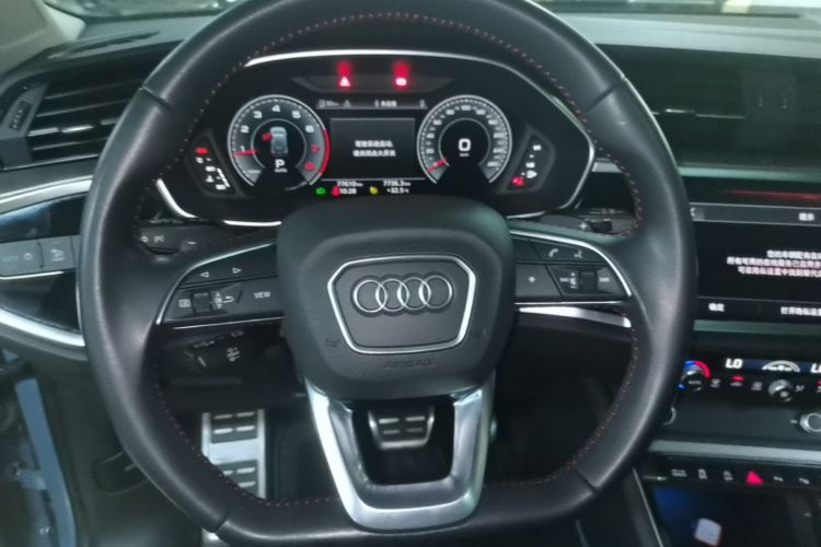 Audi Q3 2021 #11 Audi Q3 2021 car image #11